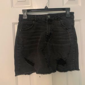 BLACK DENIM MINI SKIRT